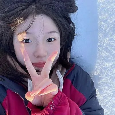 闪婚宠妻进行时(闪婚后,我带憨夫总裁逆袭人生)