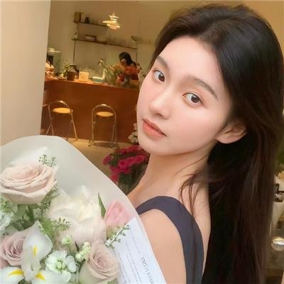 踹掉渣男后,三个哥哥团宠我